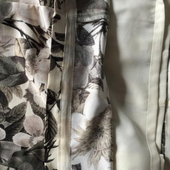 Floral Ivory/Cream, Black, Grey w/ hot pink trim tailored dress - Picture 13 of 13